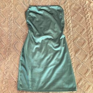 NWT🌴 Women’s Windsor Strappy Back Satin Green Dress